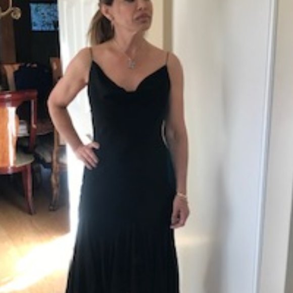 Dina Bar - El Silk Spaghetti Straps Cocktail Dress - Picture 2 of 6